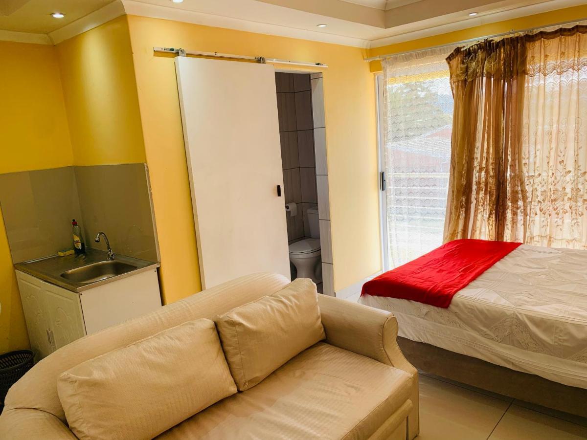 Mowetu Guest House Cidade Do Cabo Exterior foto