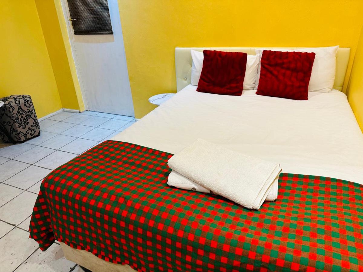 Mowetu Guest House Cidade Do Cabo Exterior foto